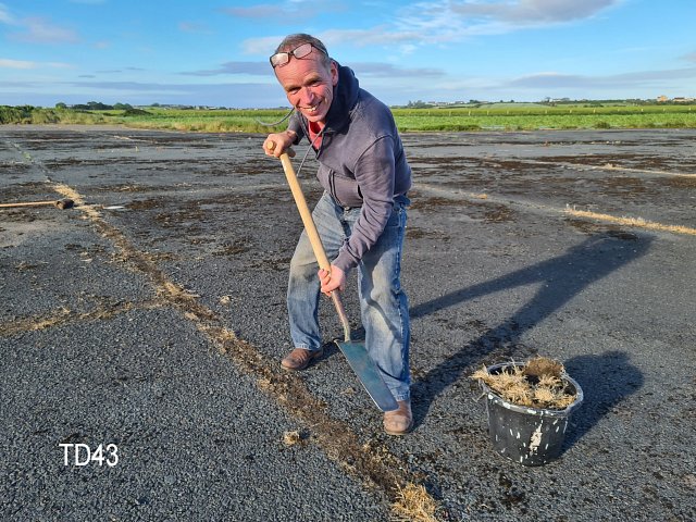 20211506 Runway repairs (4)