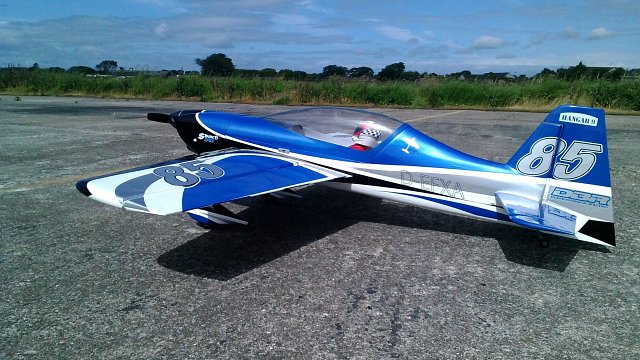 Hangar 9 Sbach 5